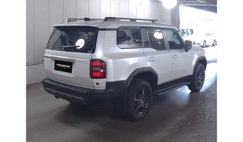 2024 Toyota Land Cruiser 250 VX image-4