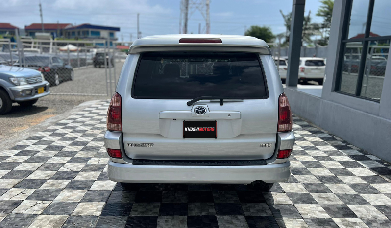 2004 Toyota Hilux Surf image-7