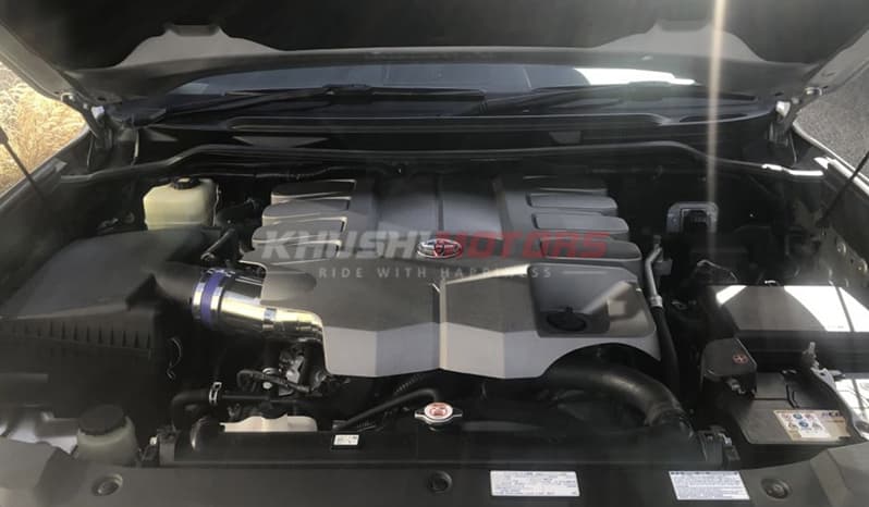 2018 Toyota Land Cruiser 200 image-2