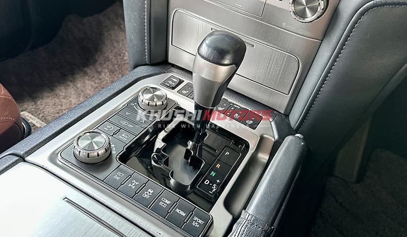 2018 Toyota Land Cruiser 200 image-12
