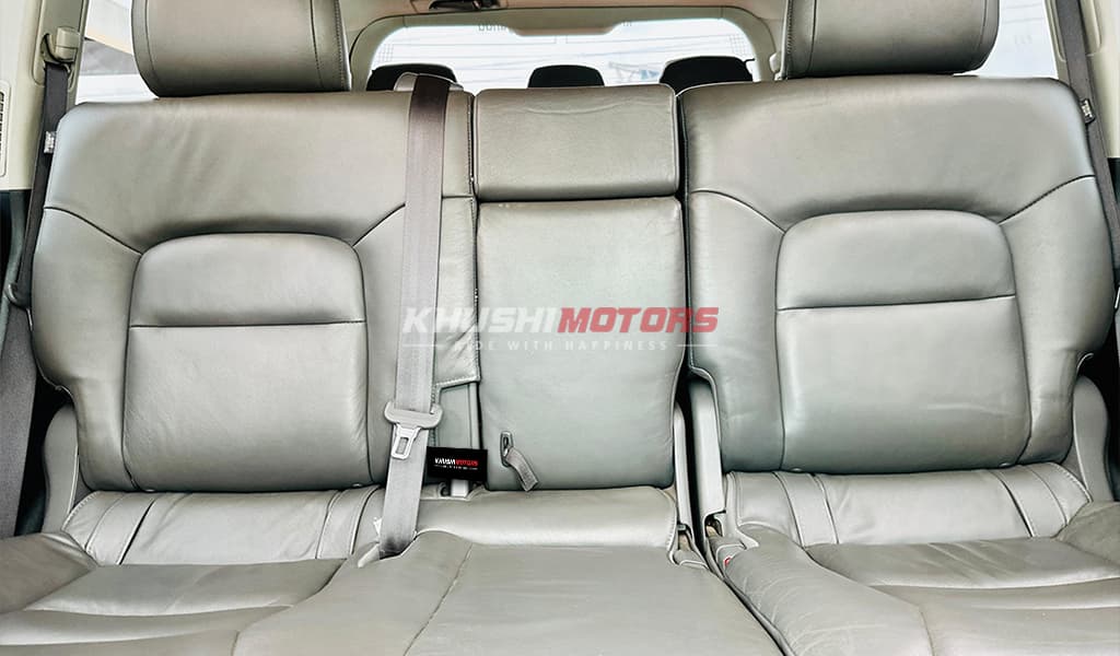2009 Toyota Land Cruiser 200 image-3