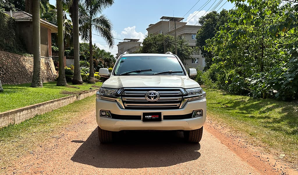 2009 Toyota Land Cruiser 200 image-5