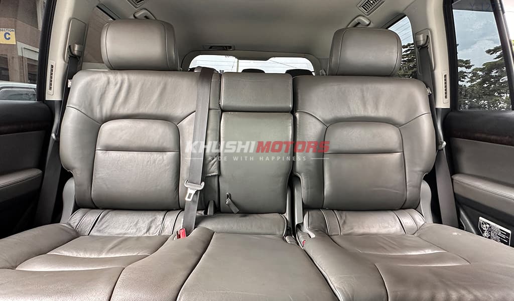 2009 Toyota Land Cruiser 200 image-7