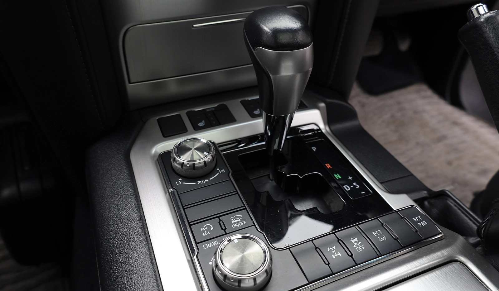 2017 Toyota Land Cruiser 200 AX-G Selection image-5