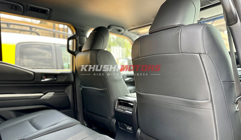 2024 Toyota Land Cruiser 250 image-4