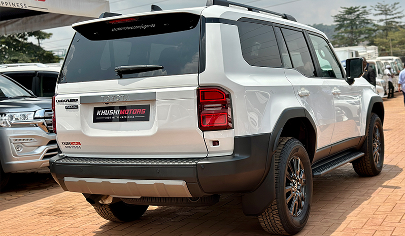 2024 Toyota Land Cruiser 250 image-8