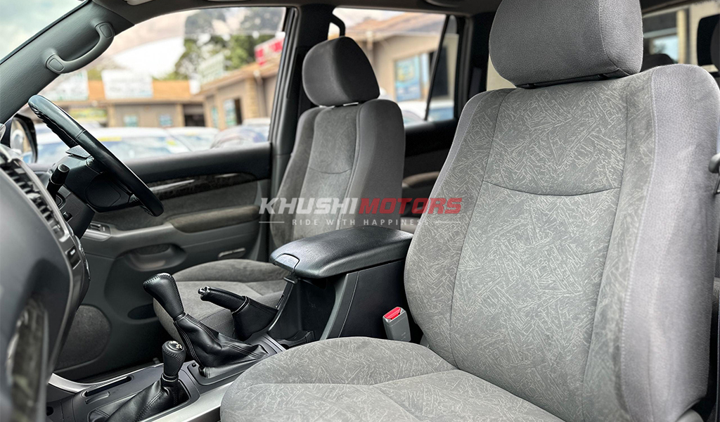 2009 Toyota Land Cruiser Prado image-13
