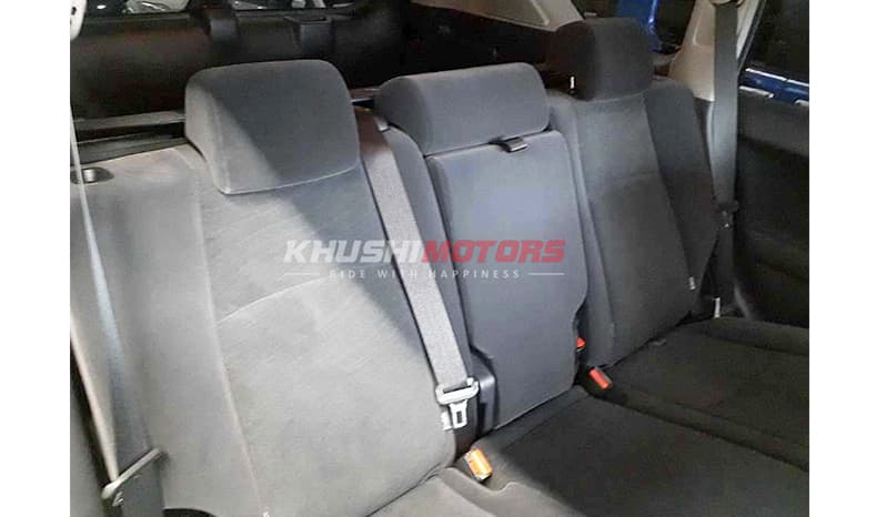 2017 Toyota Land Cruiser Prado image-9