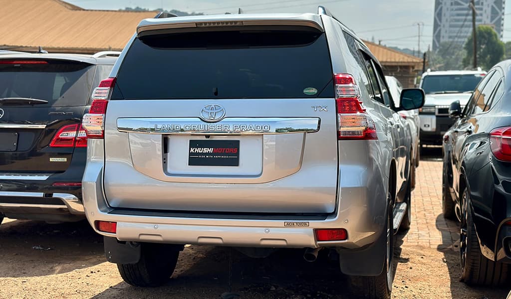2017 Toyota Land Cruiser Prado image-23