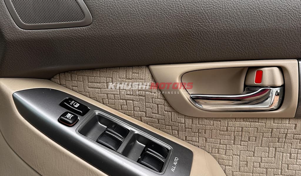 2009 Toyota Land Cruiser Prado image-13