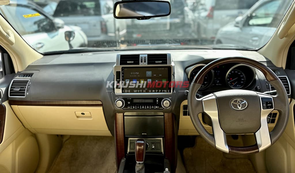 2015 Toyota Land Cruiser Prado image-6