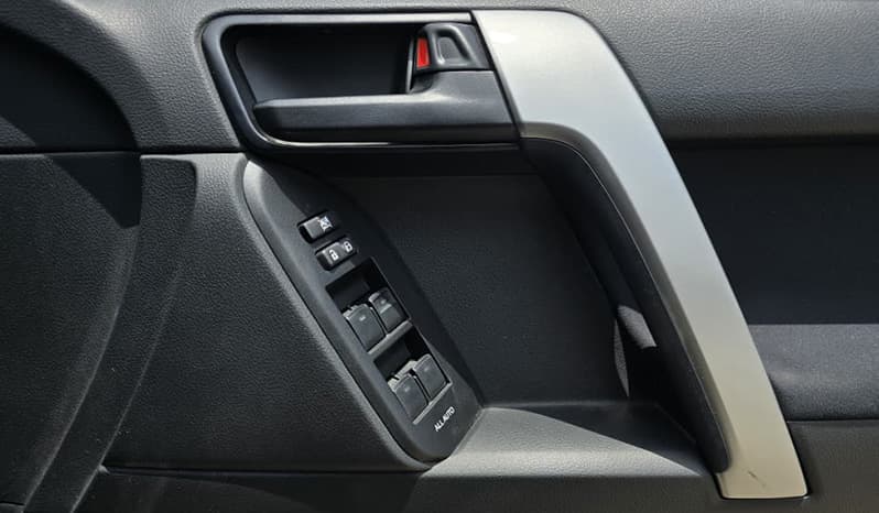 2016 Toyota Land Cruiser Prado image-15