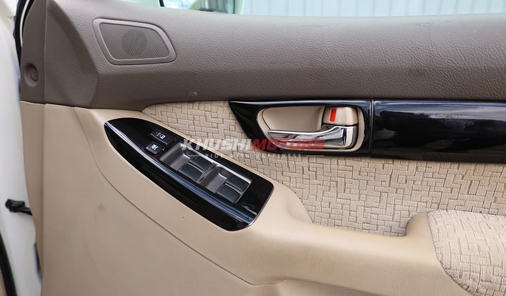 2009 Toyota Land Cruiser Prado TX image-23