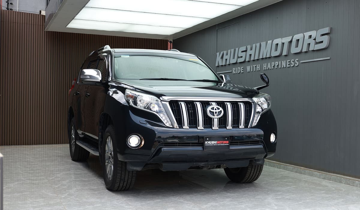 2017 Toyota Land Cruiser Prado TX-L G Frontier image-1