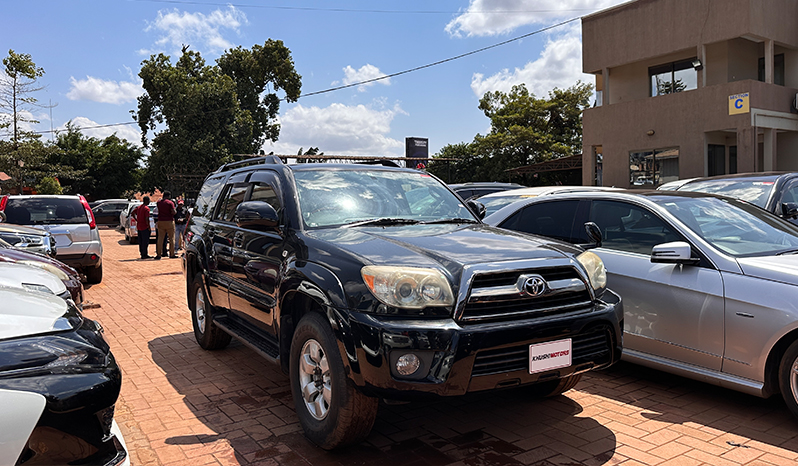 2009 Toyota Hilux Surf image-23
