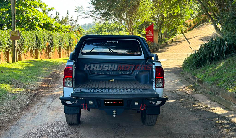 2017 Toyota Hilux image-20