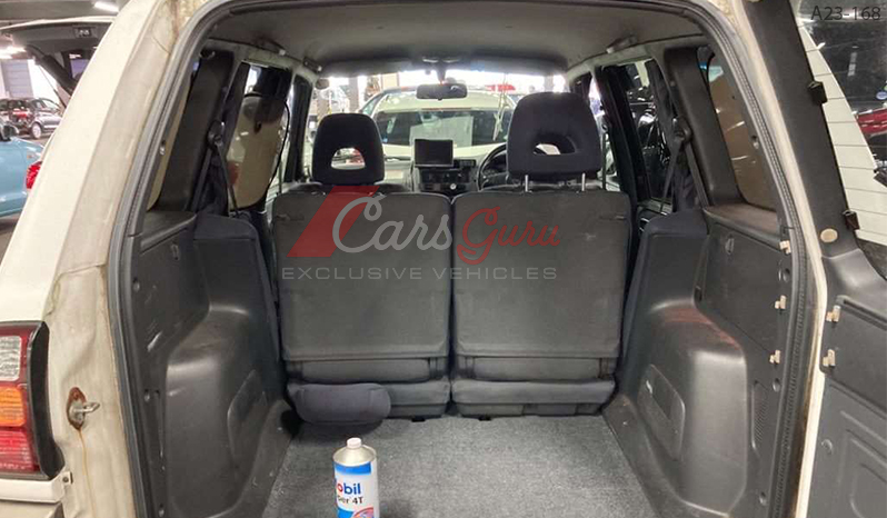 1998 Toyota RAV4 image-9