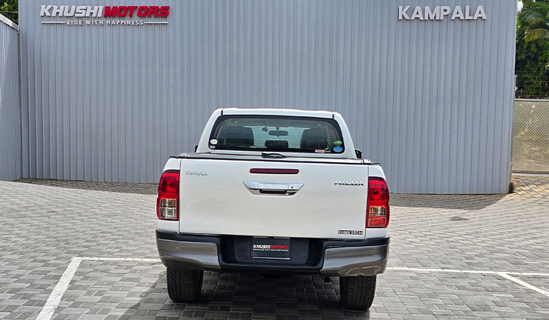 2017 Toyota Hilux X image-11
