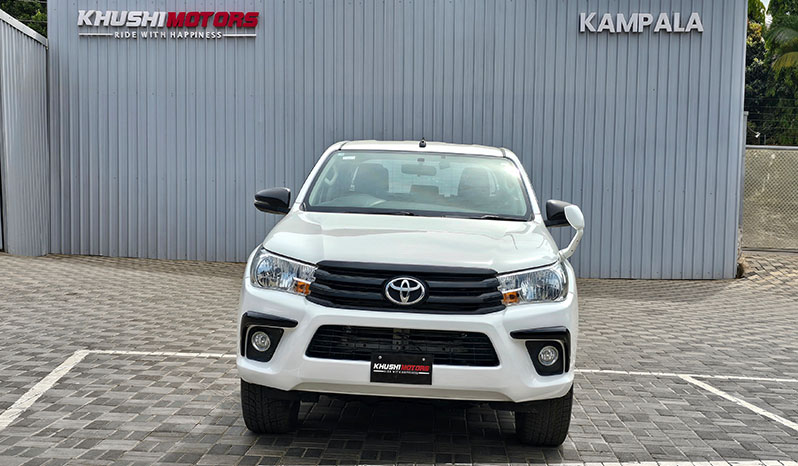 2017 Toyota Hilux X image-14