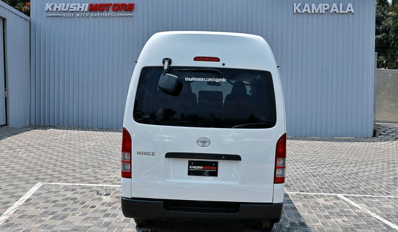 2012 Toyota Hiace image-8