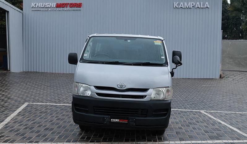 2010 Toyota Hiace DX image-8