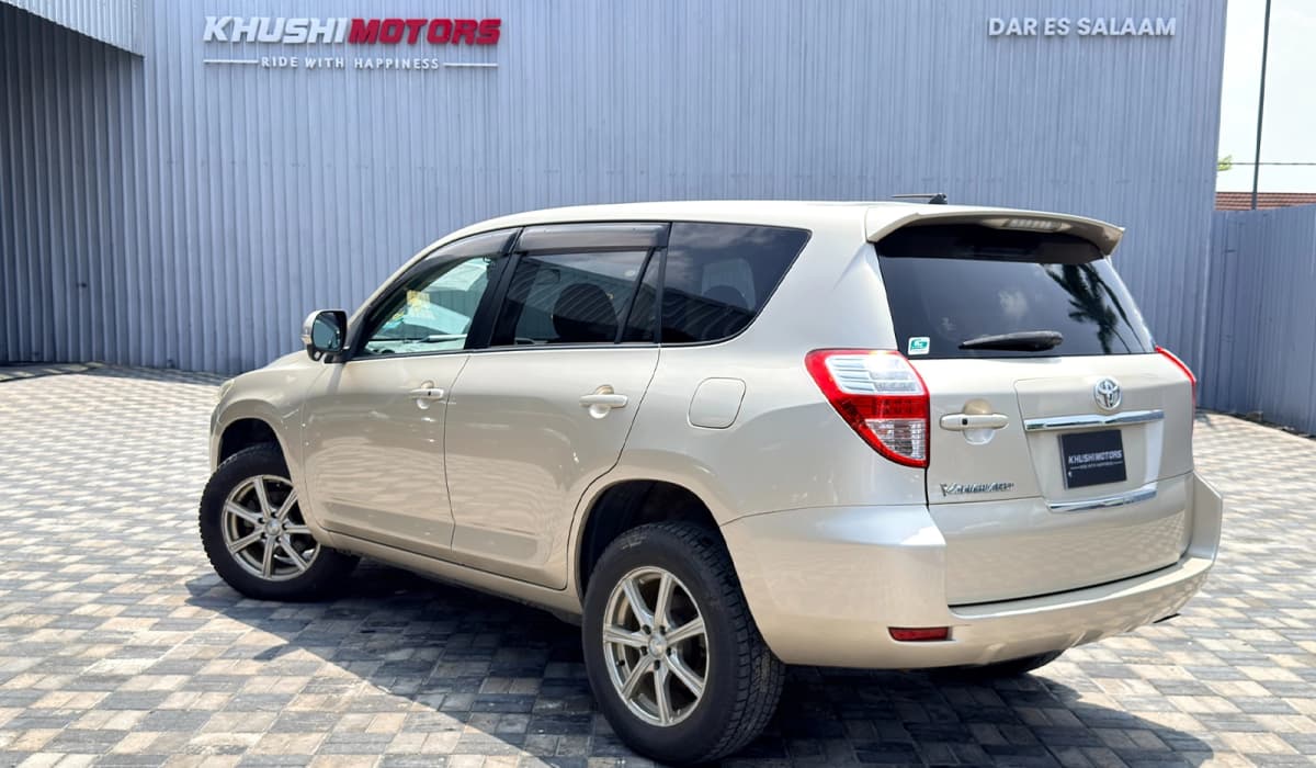 2007 Toyota Vanguard image-12