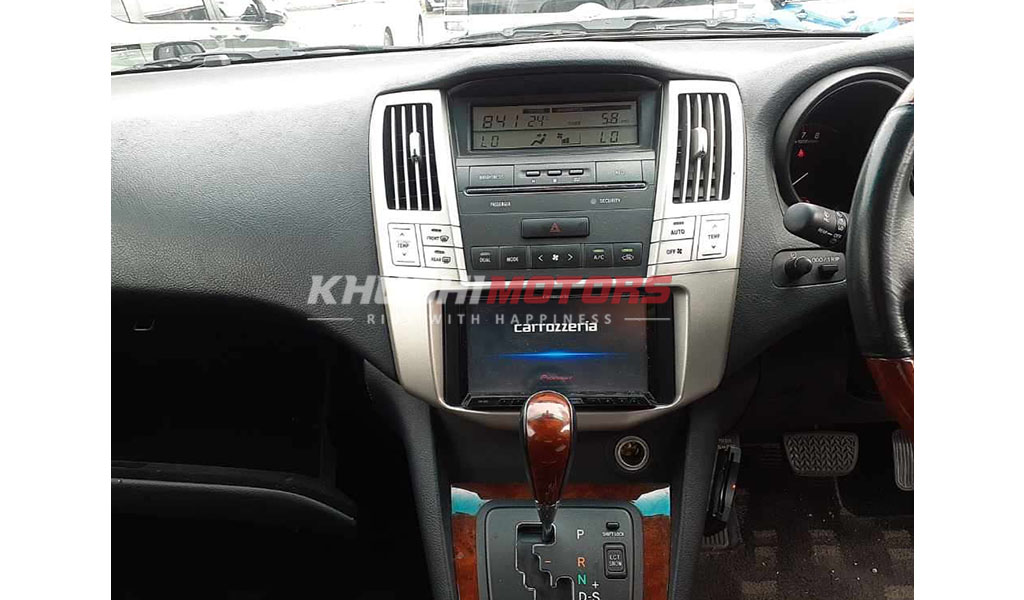 2012 Toyota Harrier image-9