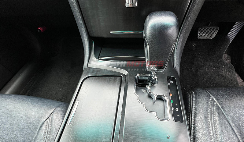 2008 Toyota Crown image-9