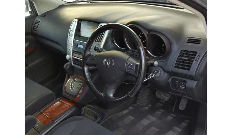 2010 Toyota Harrier image-5