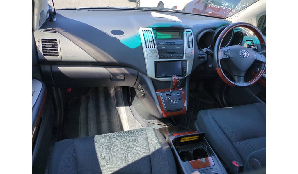 2012 Toyota Harrier image-6
