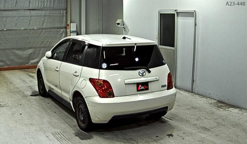 2004 Toyota IST image-3