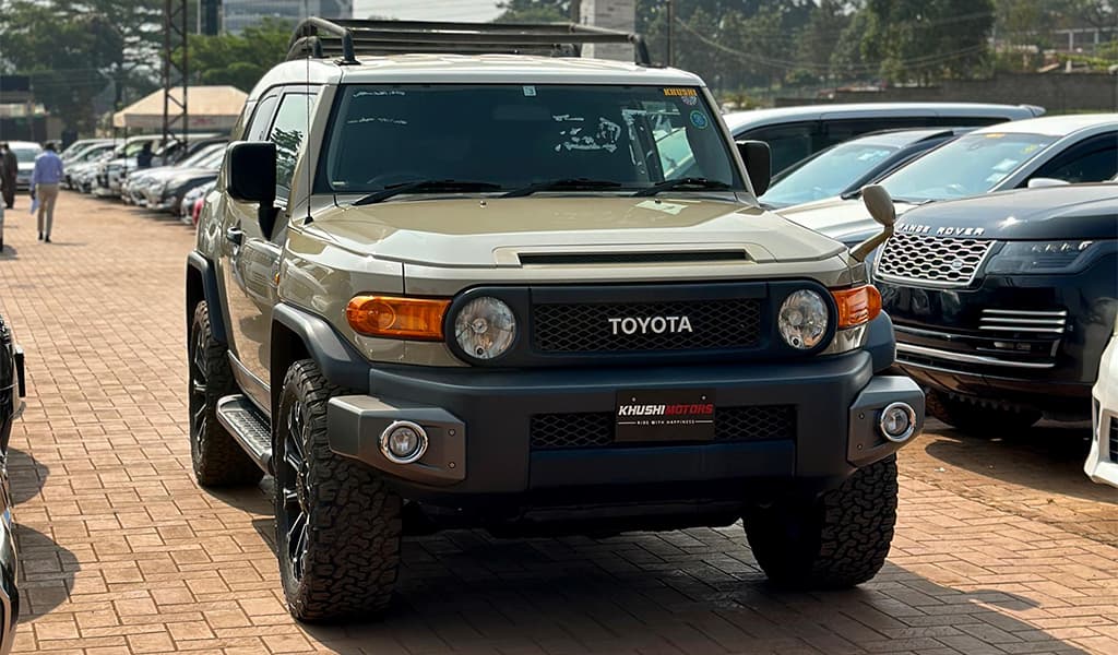 2011 Toyota Fj Cruiser image-1