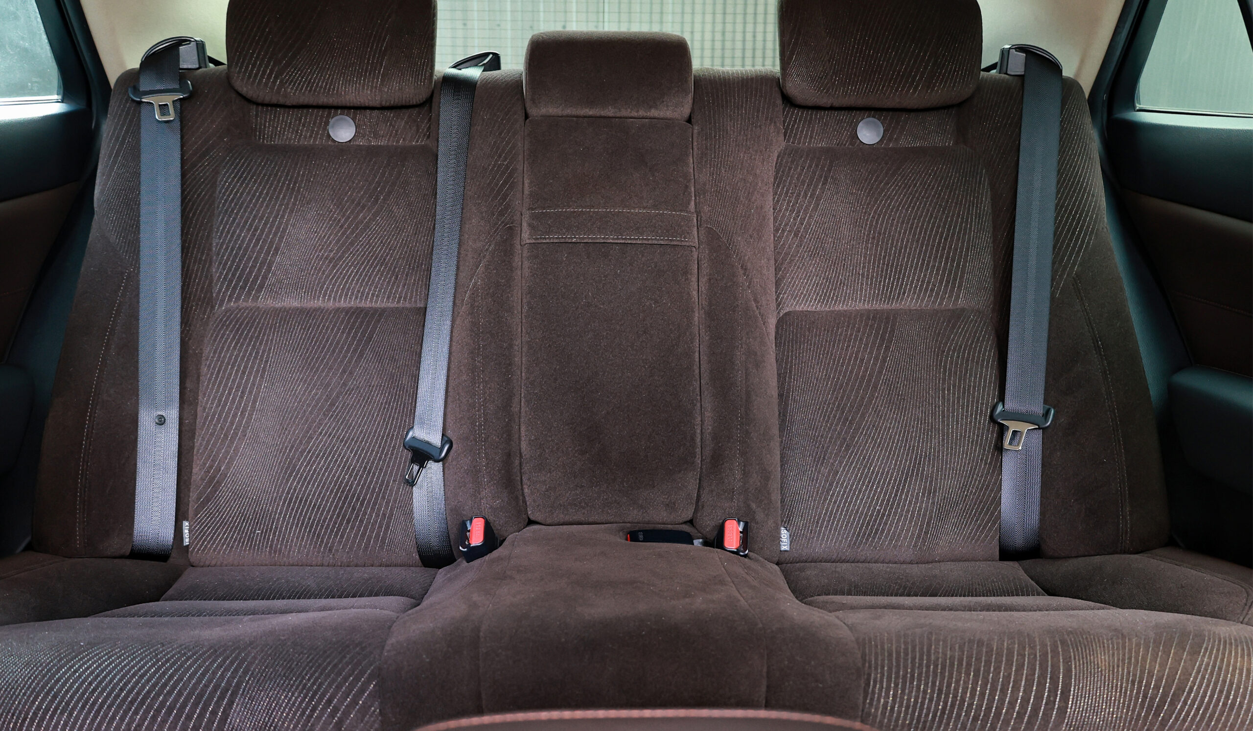 2013 Toyota Crown Royal Salon image-14