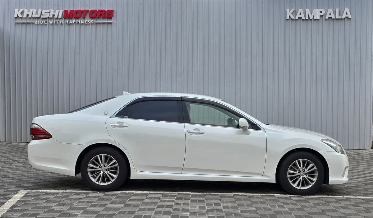 2012 Toyota Crown PREMIUM package 2.5 R/Saloon image-4