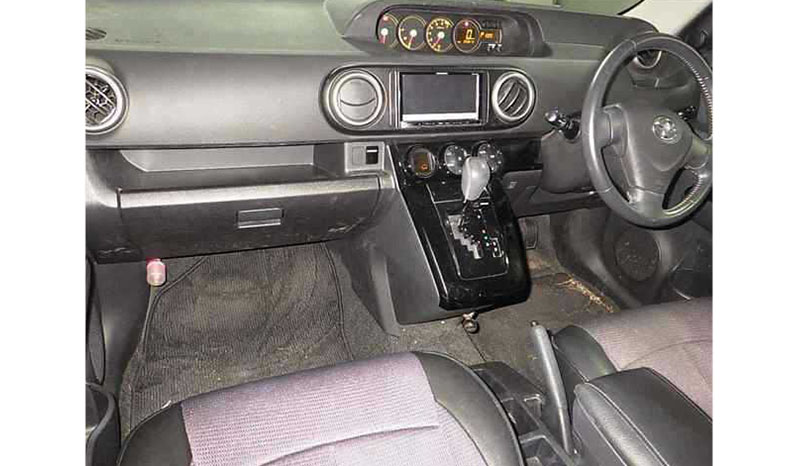2011 Toyota Corolla Rumion 1.5 G Onbe image-3