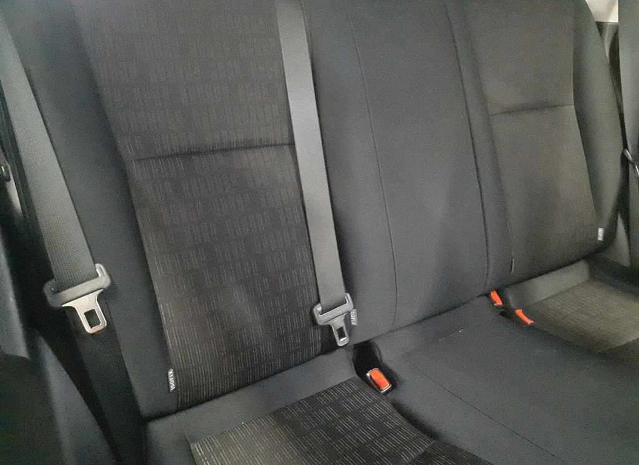 2011 Toyota Corolla Rumion 1.5X image-4