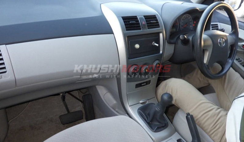 2011 Toyota Corolla Axio image-4