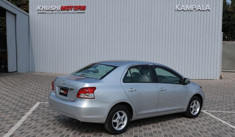 2012 Toyota Belta image-14