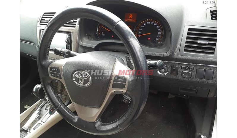 2017 Toyota Avensis image-4