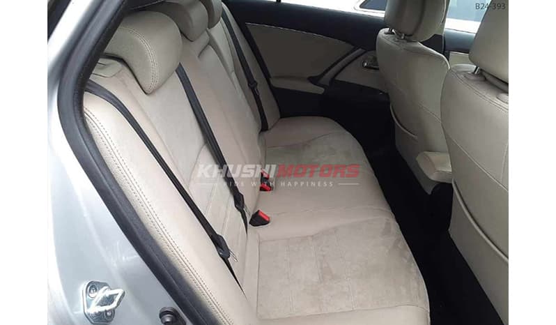 2017 Toyota Avensis image-8