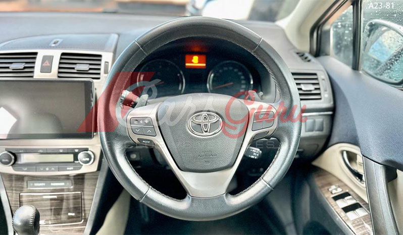 2015 Toyota Avensis image-9