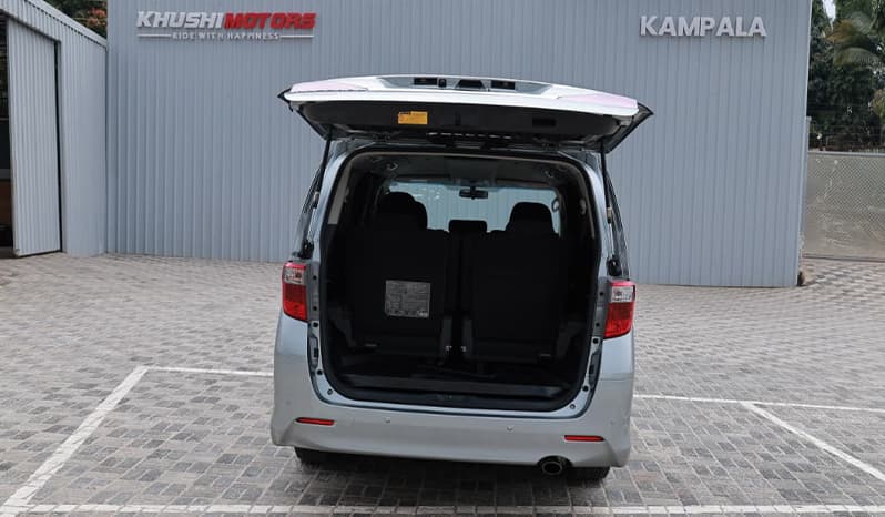 2012 Toyota Alphard image-14