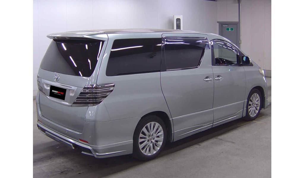 2010 Toyota Alphard image-5