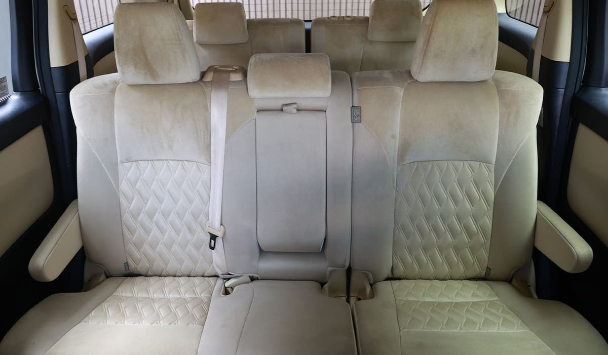2018 Toyota Alphard X image-15