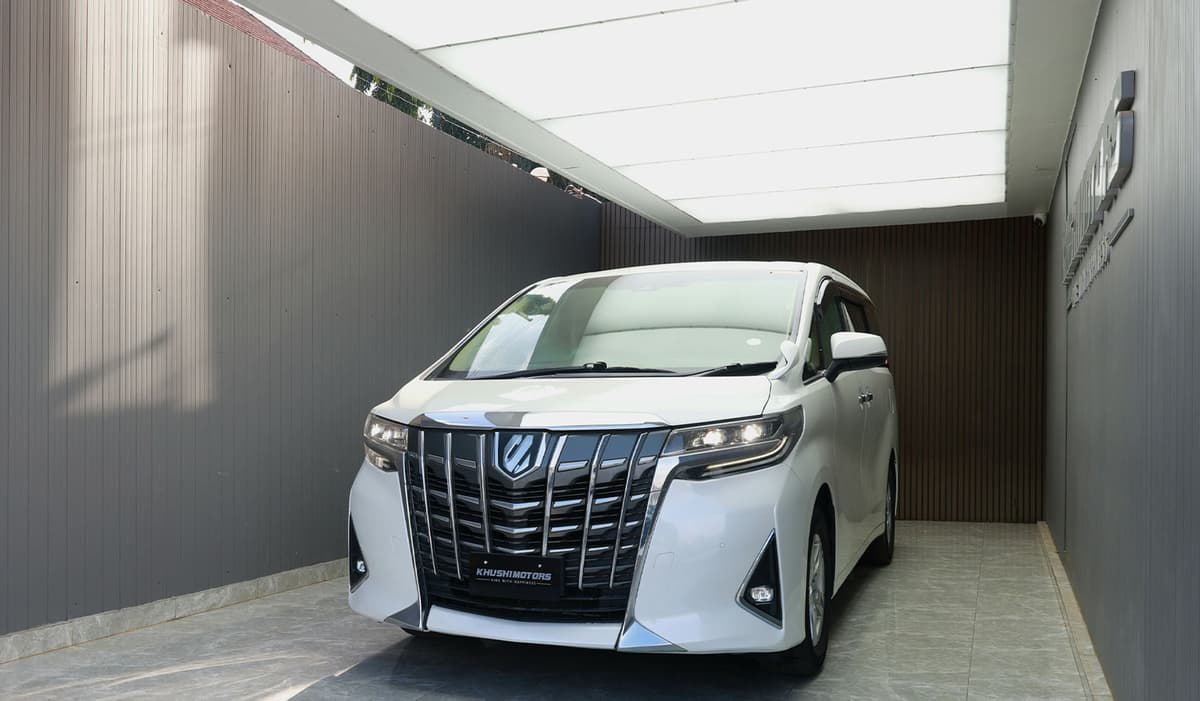 2018 Toyota Alphard X image-23