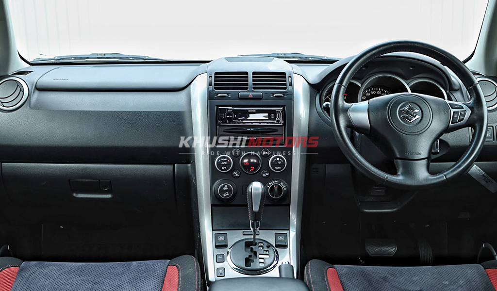 2012 Suzuki Escudo image-13