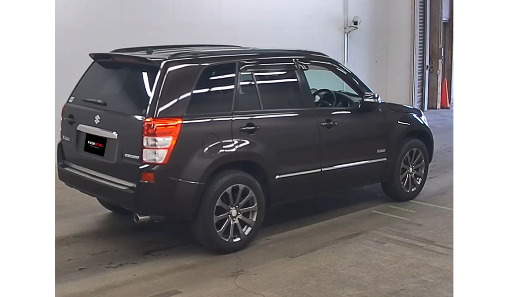 2012 Suzuki Escudo image-5