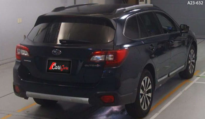 2016 Subaru Outback image-9