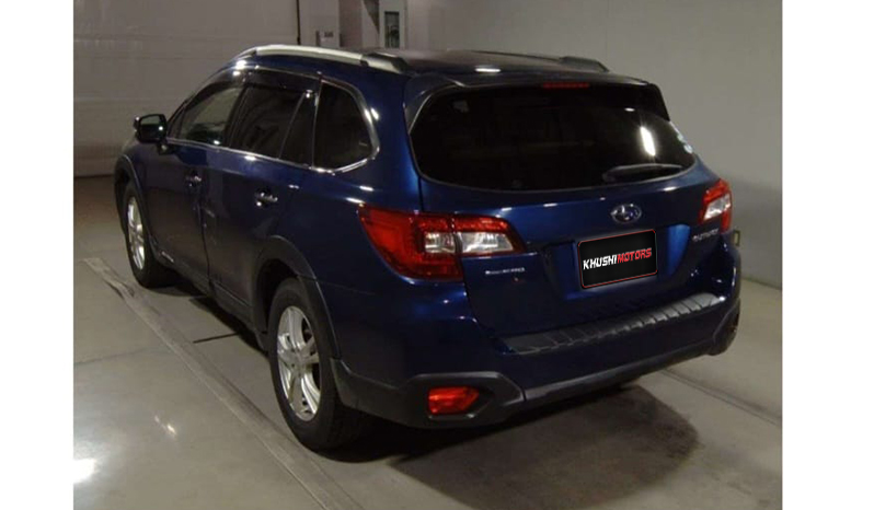 2015 Subaru Outback image-10