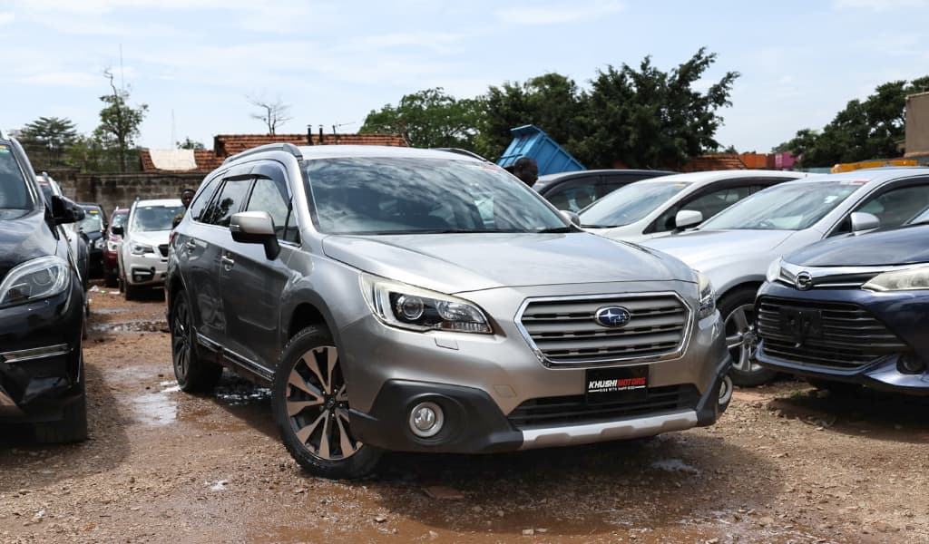 2012 Subaru Outback image-1